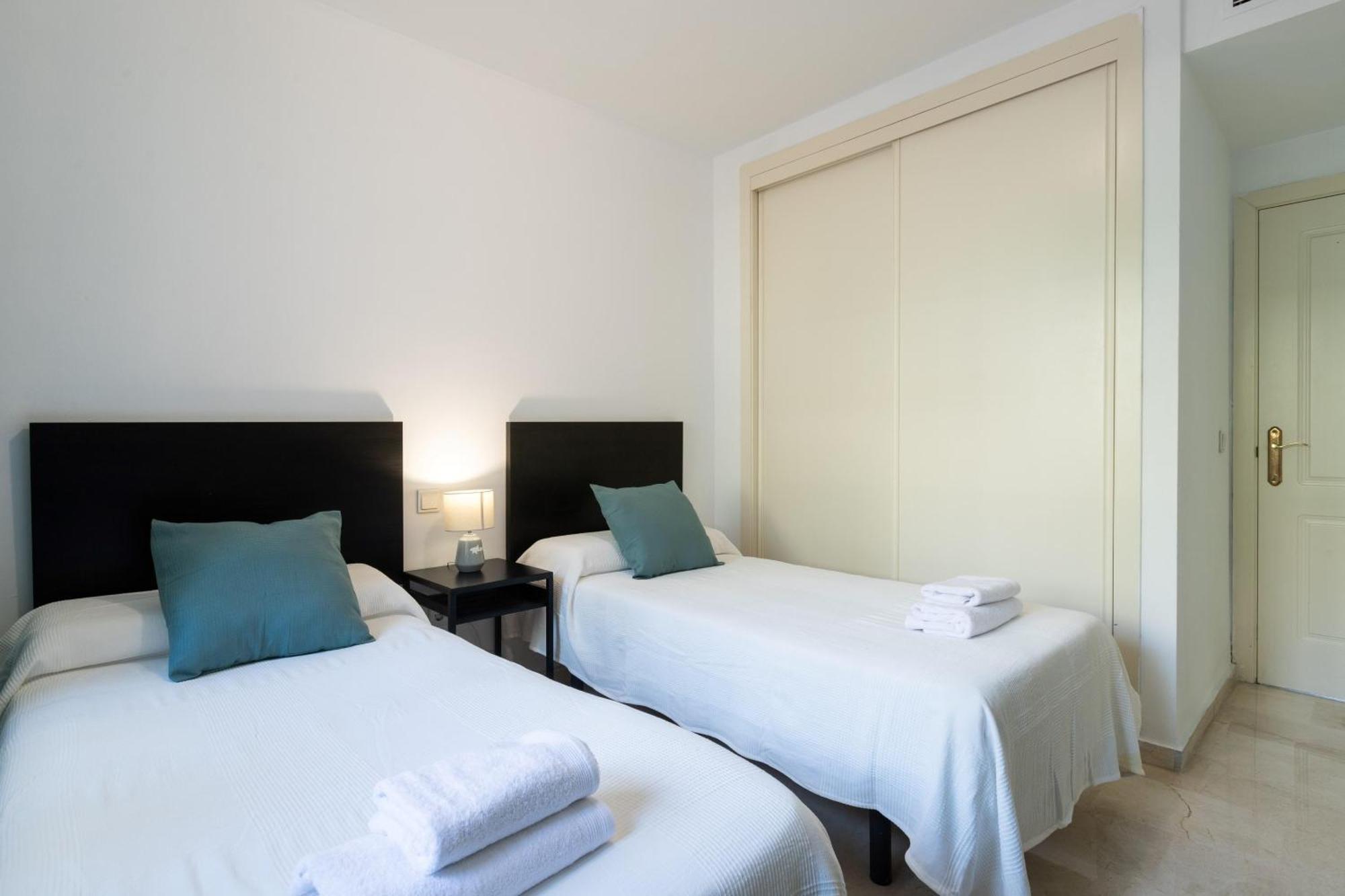 Apartment Aguamarina Gamonal Marbella